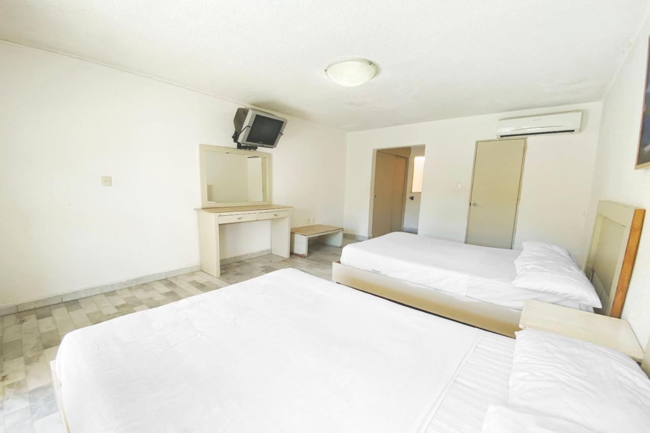Oyo Hotel Villas Paraiso Stephany Acapulco Eksteriør billede